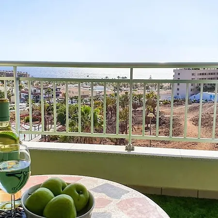 Ocean View In Mar, Pool, Wi-fi شقة بالم مار