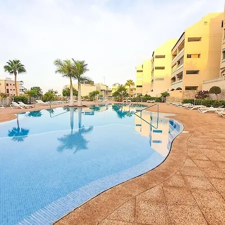 Ocean View In Mar, Pool, Wi-fi شقة بالم مار