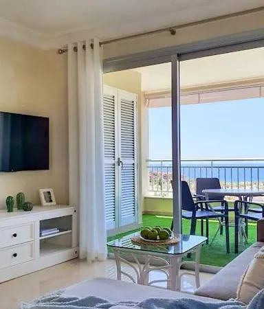 Ocean View In Mar, Pool, Wi-fi شقة بالم مار
